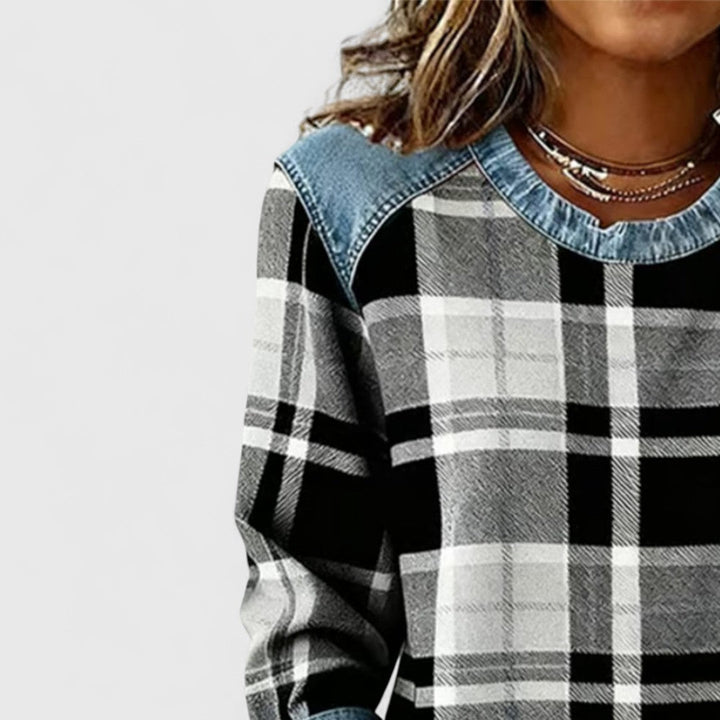 Grace - Fashionable Sweater