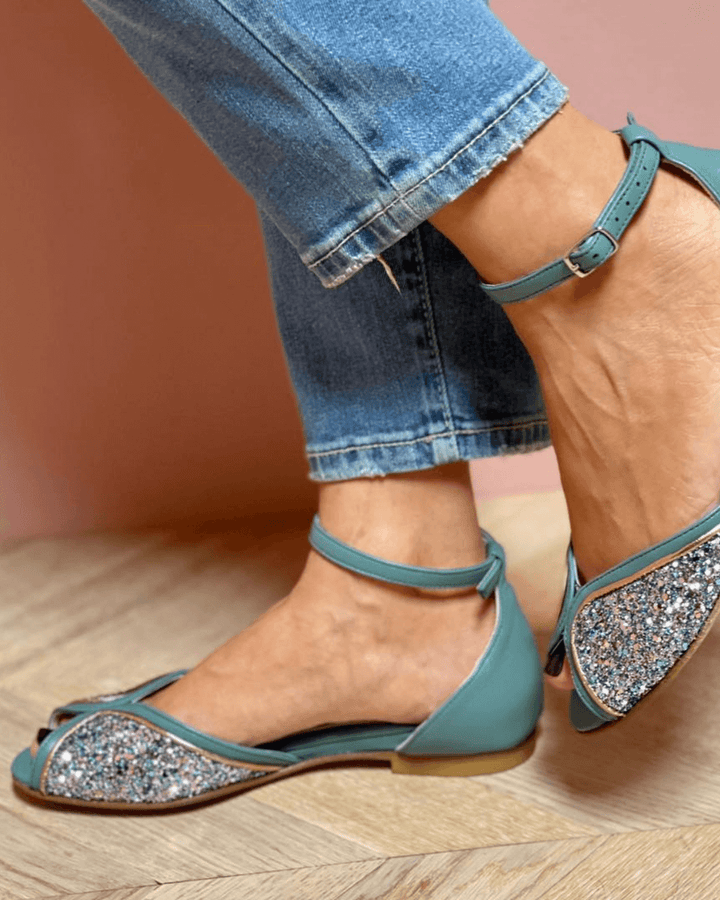 BRIGITTA | Elegant Flat Glitter Sandals Perfect for Any Occasion
