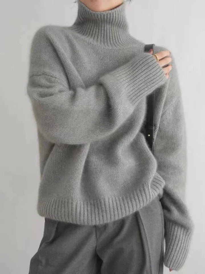 Amaya | Luxe Turtleneck Sweater