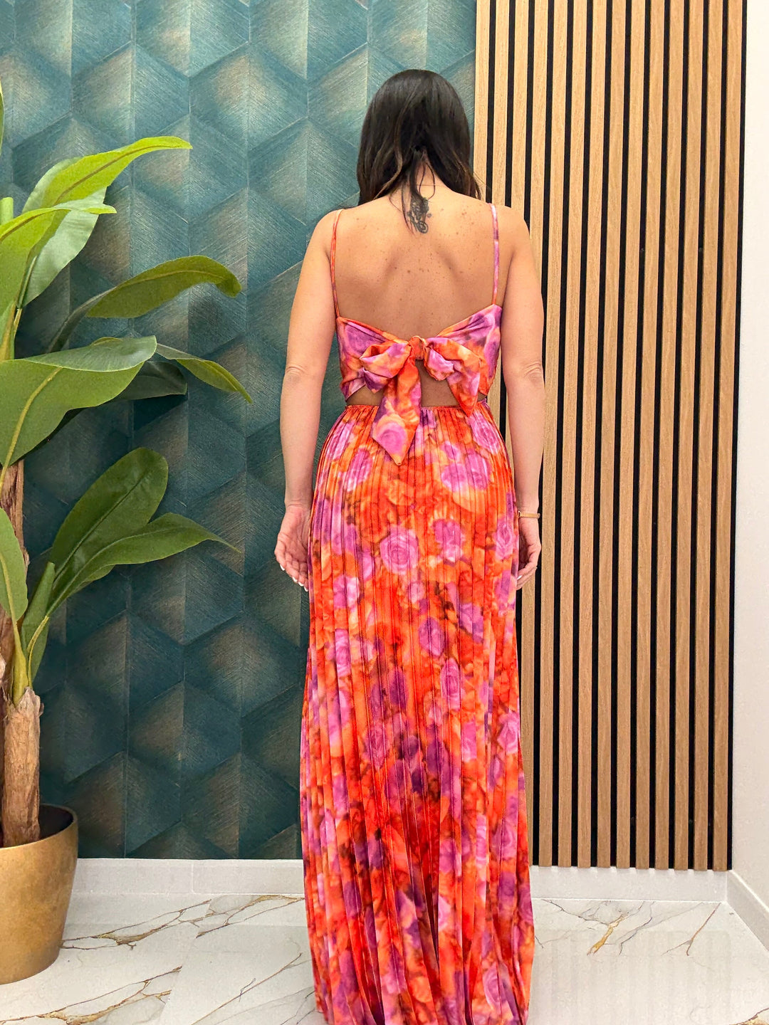 Sunset Siren Maxi Dress – Vibrant Plissé Elegance with Bow-Back Detail (50% OFF)