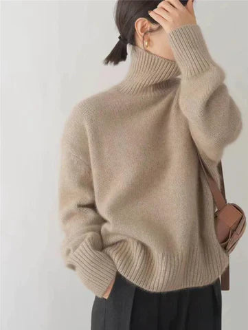 Lia | Luxe Turtleneck Sweater