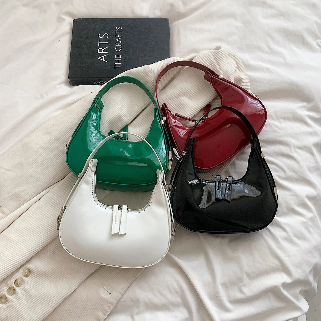 Vintage crescent-shaped bag Bella™