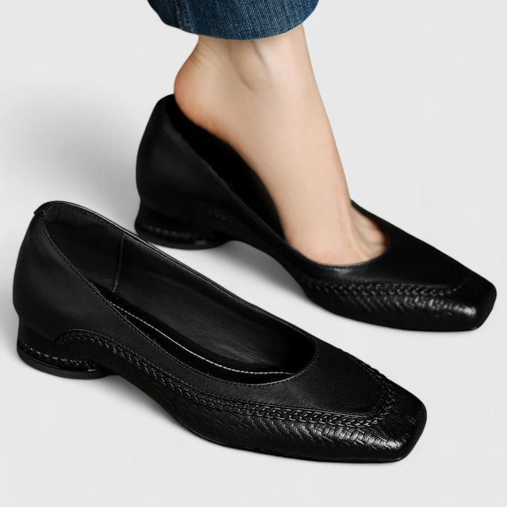 Mia – Elegant Low Heels