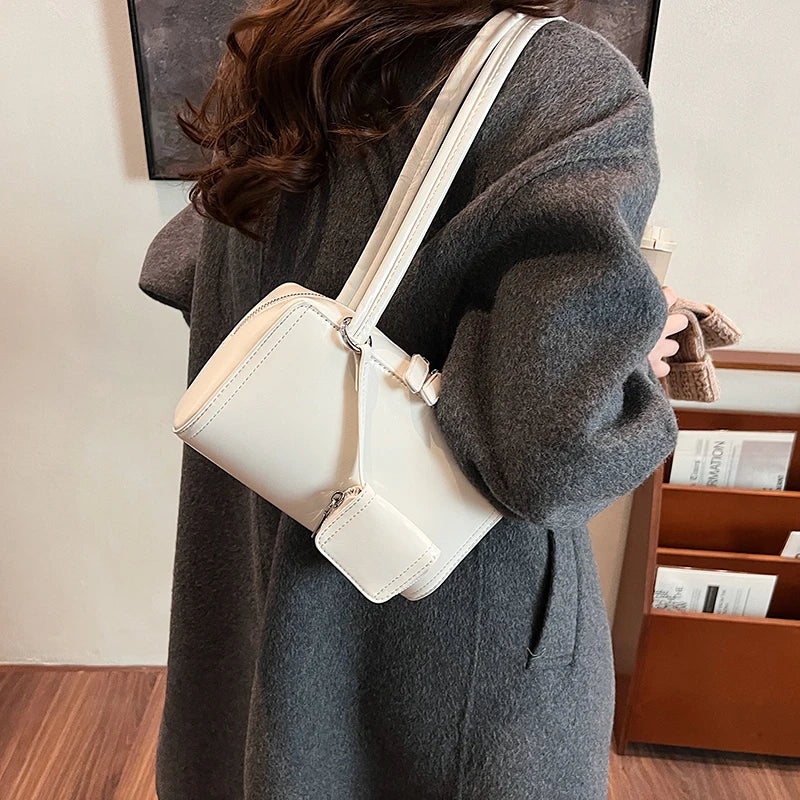 mari™ Shoulder Bag with Wallet – the Perfect Combination of Style and Functionality