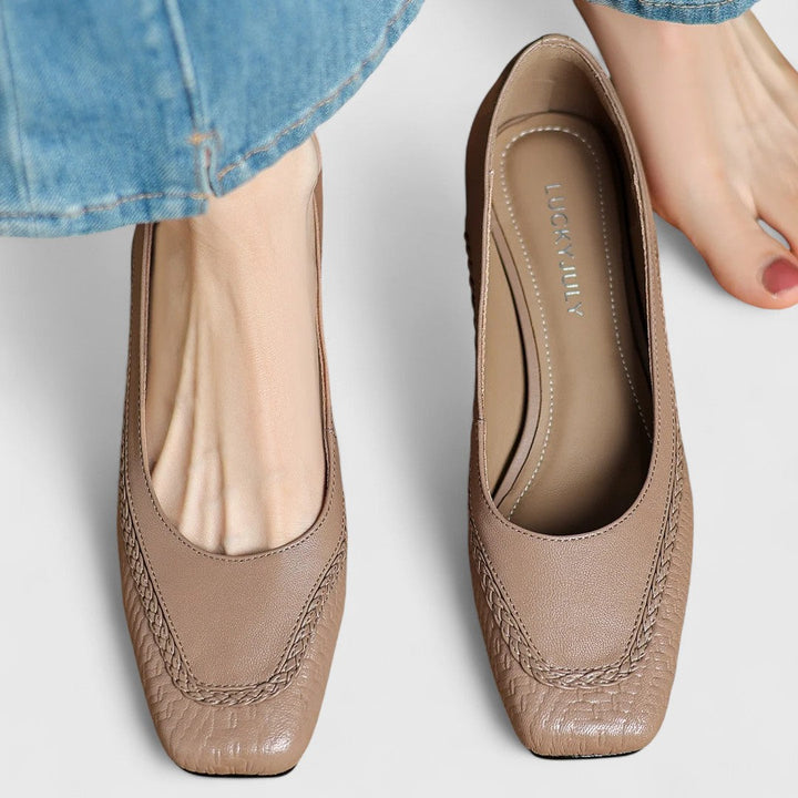 Mia – Elegant Low Heels