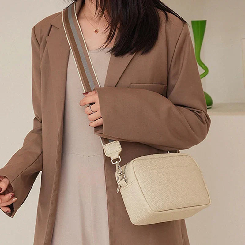 nora™ Everyday Bag – Elegant Cream Handbag