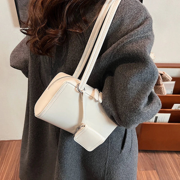 mari™ Shoulder Bag with Wallet – the Perfect Combination of Style and Functionality