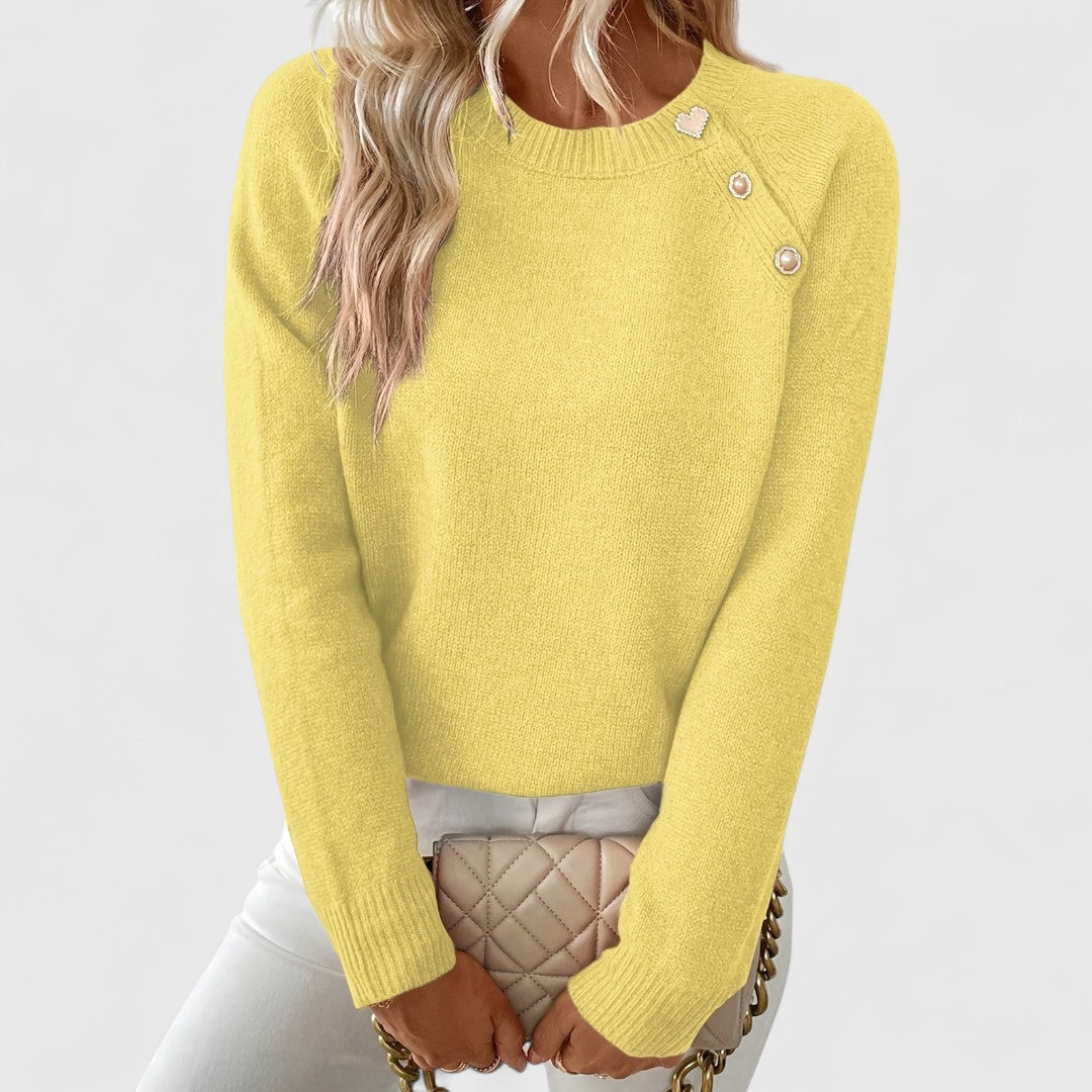 Amy – Timeless Elegance Sweater