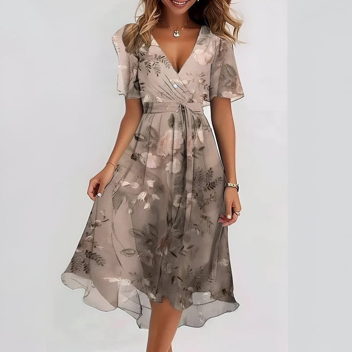 EVA™ Short Sleeve Dress – Flattering Comfort Meets Casual Elegance